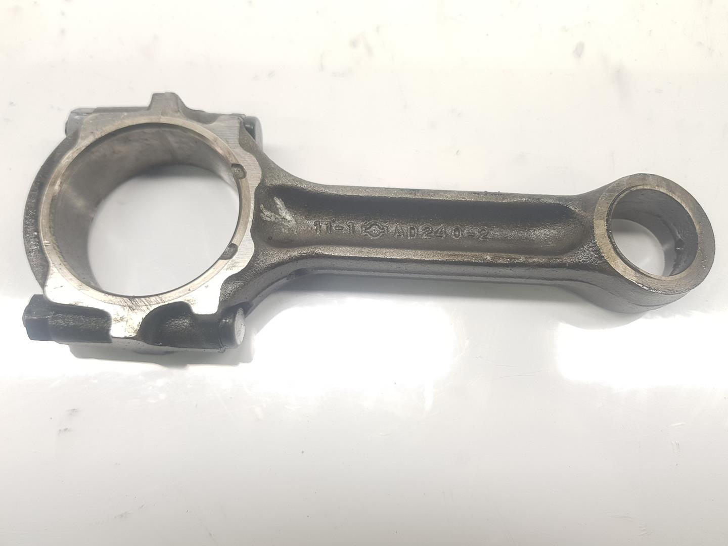 NISSAN Navara D22 (1997-2005) Connecting Rod 12100AD200, 12100EB300, 1111AA 19934538