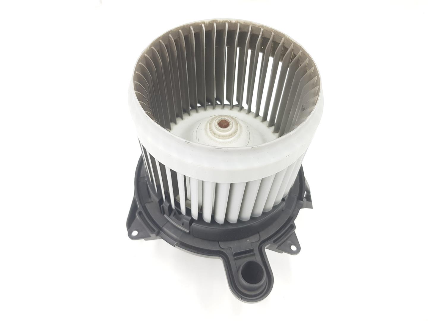 RENAULT Clio 4 generation (2012-2020) Ventilateur de chauffage 5P3730000, 272101005R 23795497