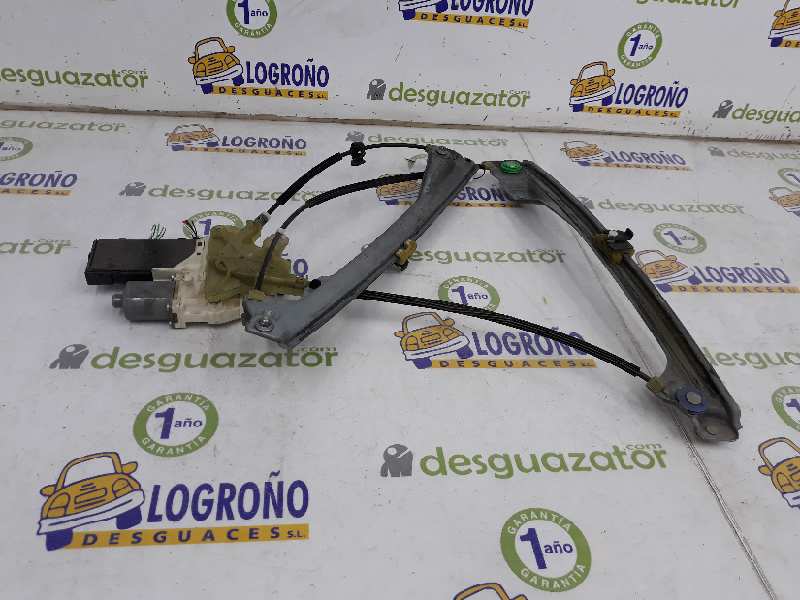 RENAULT Laguna 3 generation (2007-2015) Front Right Door Window Regulator 807000002R 19638410