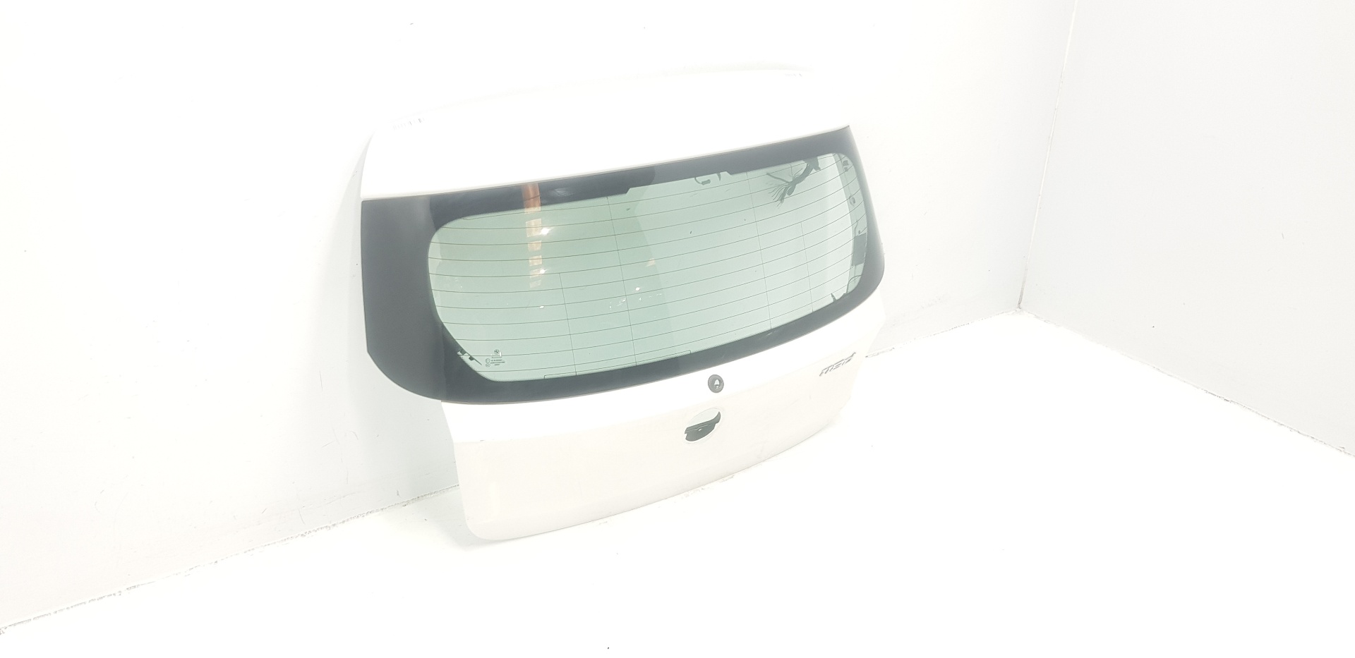 BMW 1 Series E81/E82/E87/E88 (2004-2013) Bootlid Rear Boot 41627133898, 7133898, COLORBLANCO300 20581055