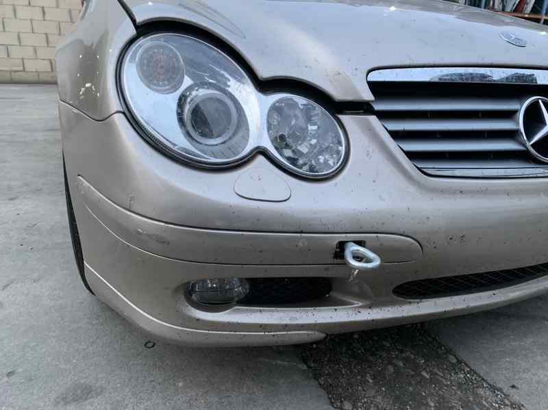 MERCEDES-BENZ C-Class W203/S203/CL203 (2000-2008) Andre interiørdeler A2038204601, A2038204601 19807862