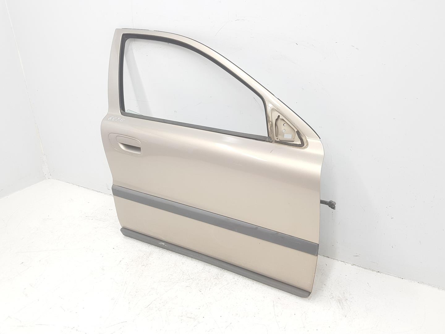 VOLVO S60 1 generation (2000-2009) Porte avant droite 30796487, 30796487 24237350