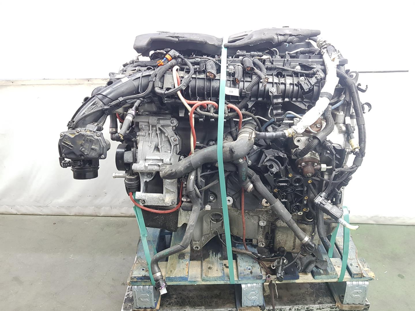 BMW 7 Series G11/G12 (2015-2023) Motor B57D30B, 11002473241, 11002473242 24120481