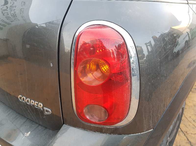 MINI Cooper R56 (2006-2015) Left Side Headlamp Washer 61679800913, 61679800913 19719103