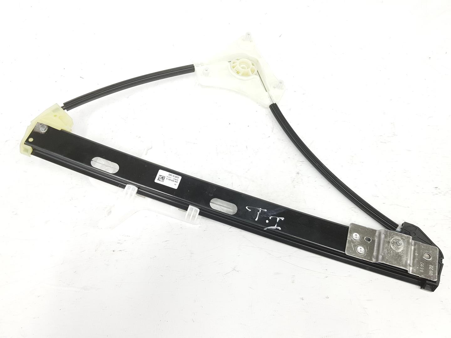 VOLKSWAGEN T-Roc 1 generation (2017-2024) Rear left door window lifter 2GA839461G,2GA839461G,ELEVALUNASSINMOTOR 24140828