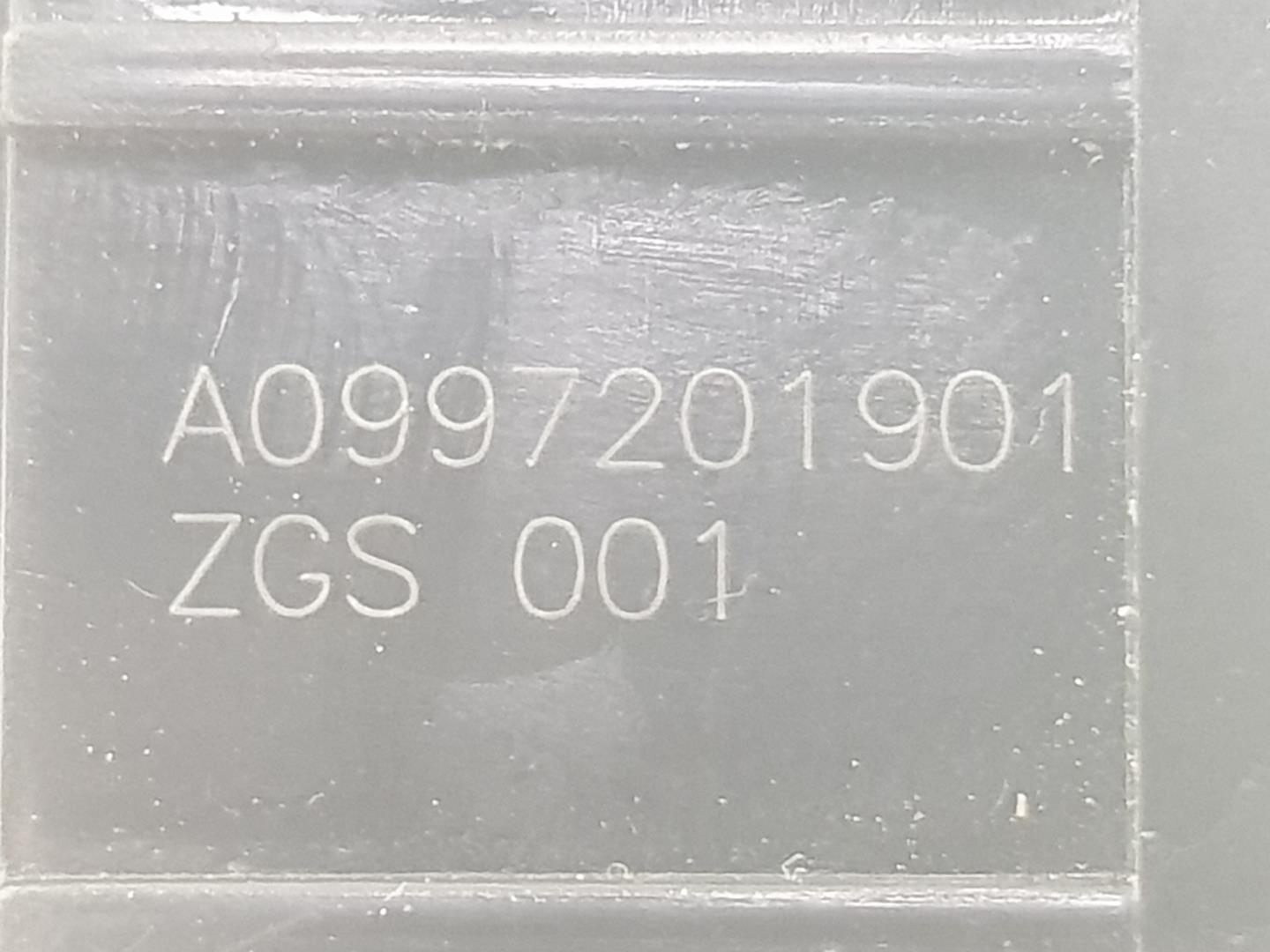 MERCEDES-BENZ CLA-Class C117 (2013-2016) Front Left Door Lock A0997201901, A1667200135 19901651