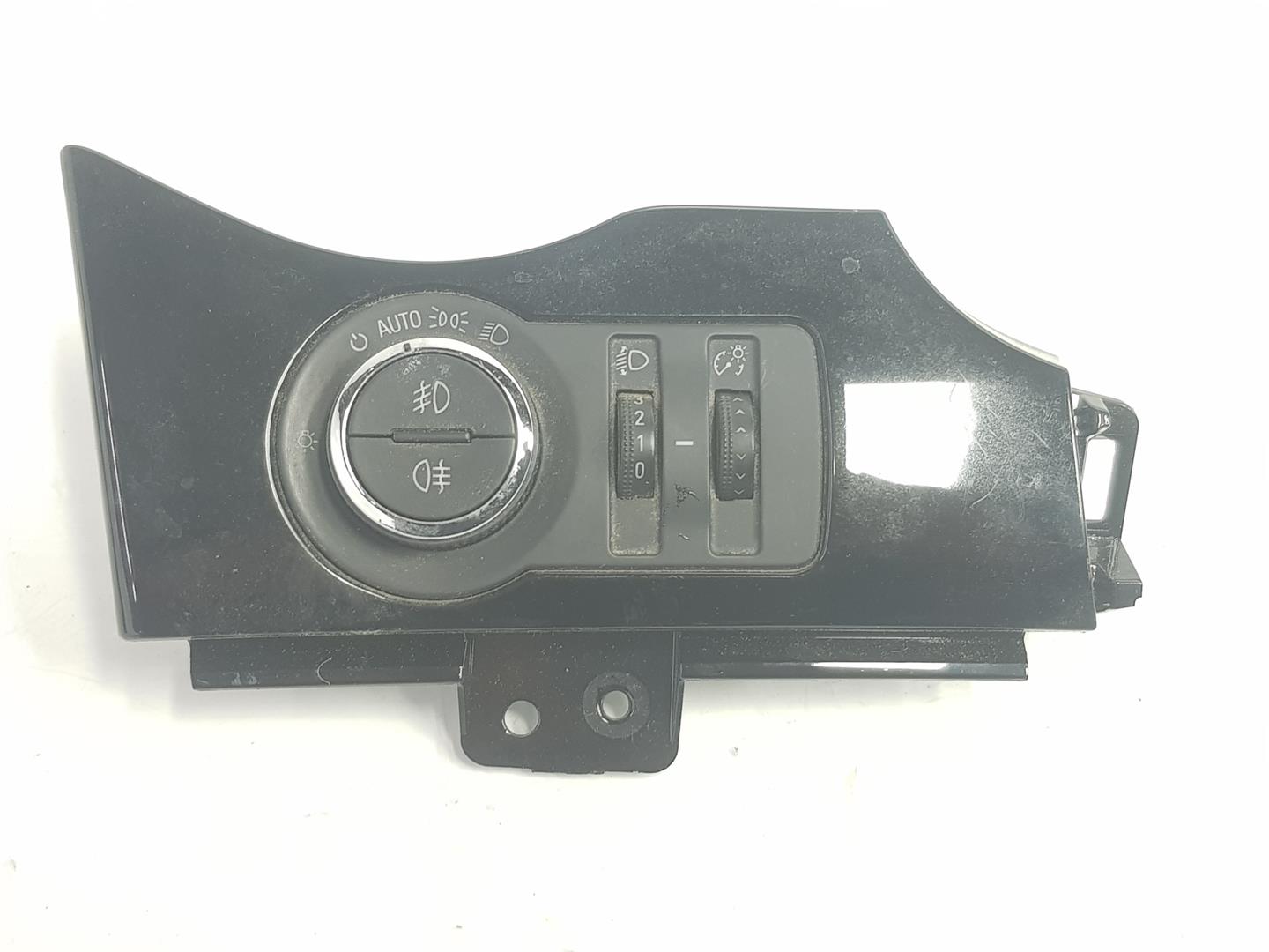 CHEVROLET Orlando 1 generation (2010-2015) Headlight Switch Control Unit 13301752, 13301752 19702041