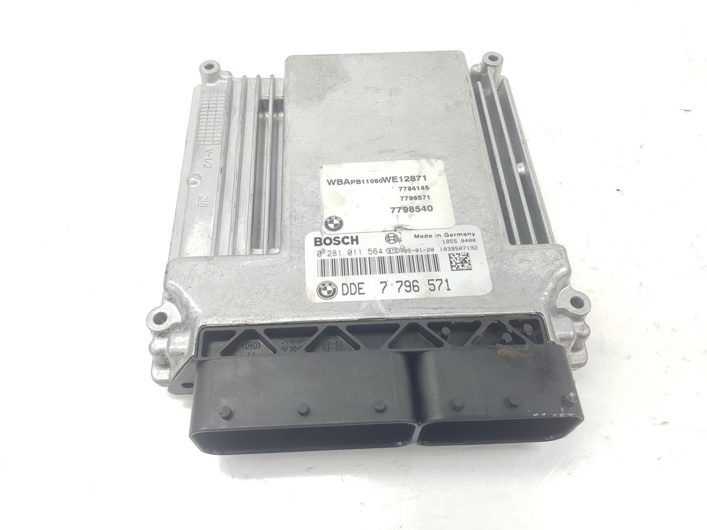 BMW X3 E83 (2003-2010) Engine Control Unit ECU 13617796571, 7796571 24162129