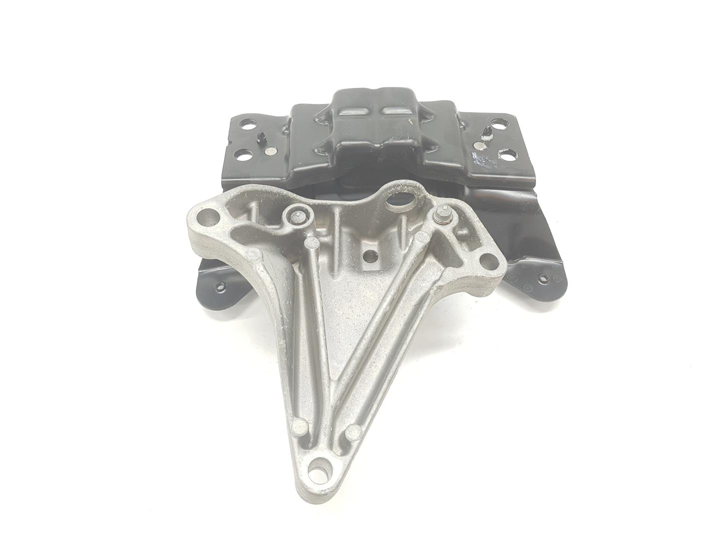 VOLKSWAGEN Variant VII TDI (2014-2024) Left Side Engine Mount 5Q0199555BH, 5Q0199555S 19841005