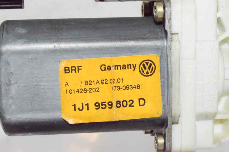 VOLKSWAGEN Bora 1 generation (1998-2005) Moteur de commande de vitre de porte avant droite 1J1959802D, 1J1959802D 19605120