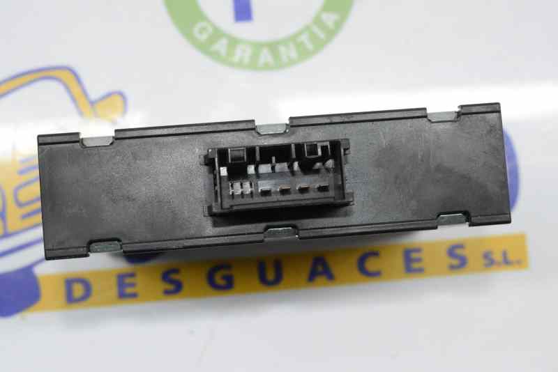 BMW 1 Series E81/E82/E87/E88 (2004-2013) Unitate de control al cutiei de viteze 61429127088,61359160187,8ES00947920 19568532