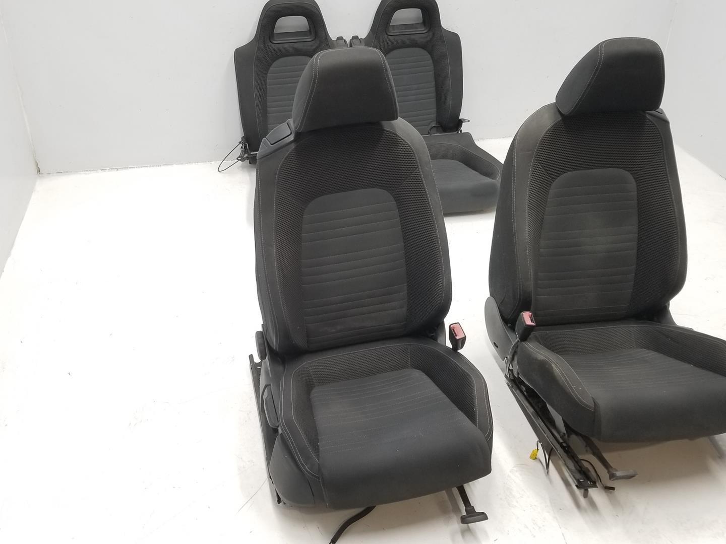 VOLKSWAGEN Scirocco 3 generation (2008-2020) Seats DETELA, MANUALES, CONPANELDEPUERTA 20399548