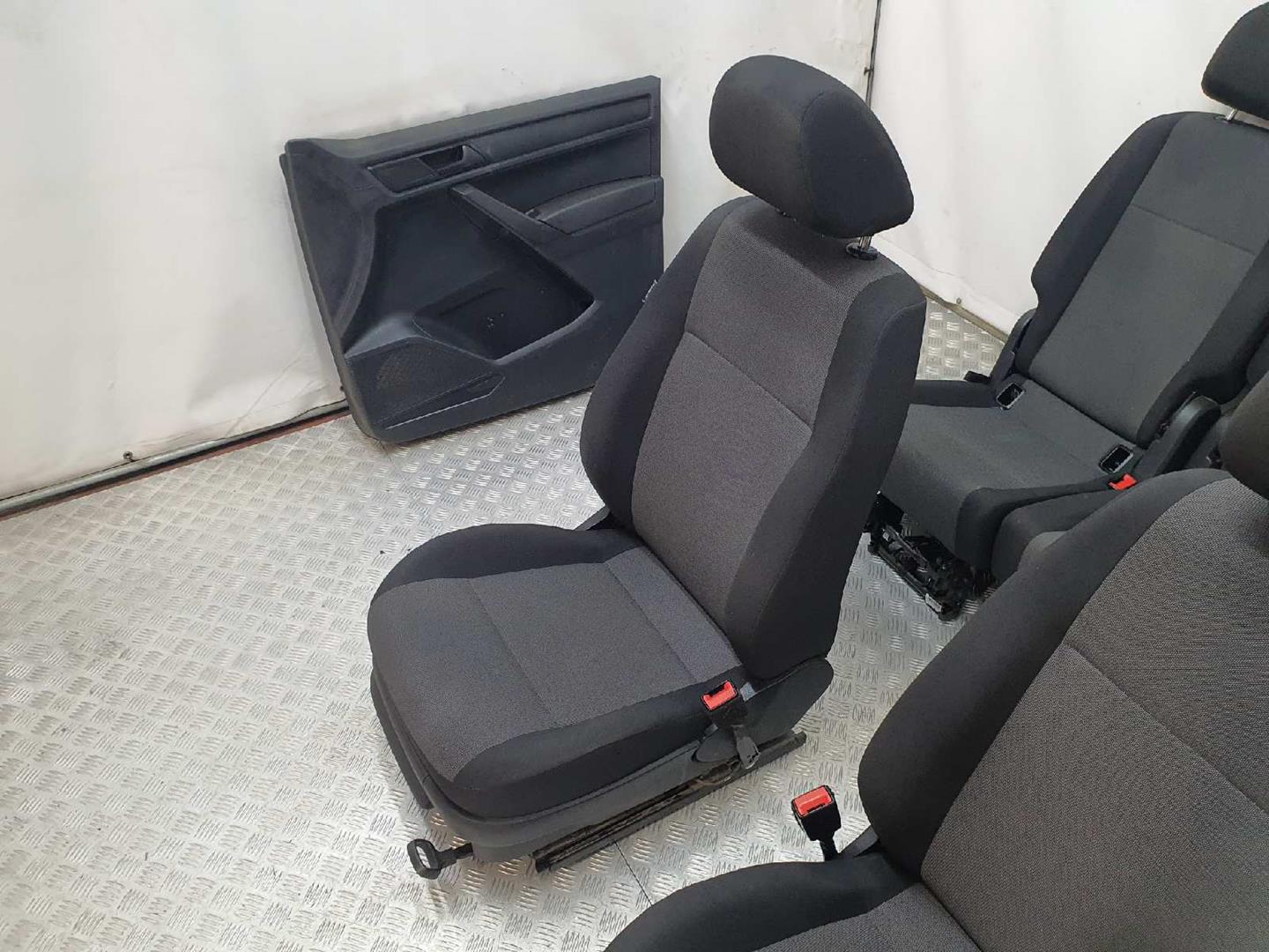 VOLKSWAGEN Caddy 4 generation (2015-2020) Sėdynės TELANEGRA 23104091