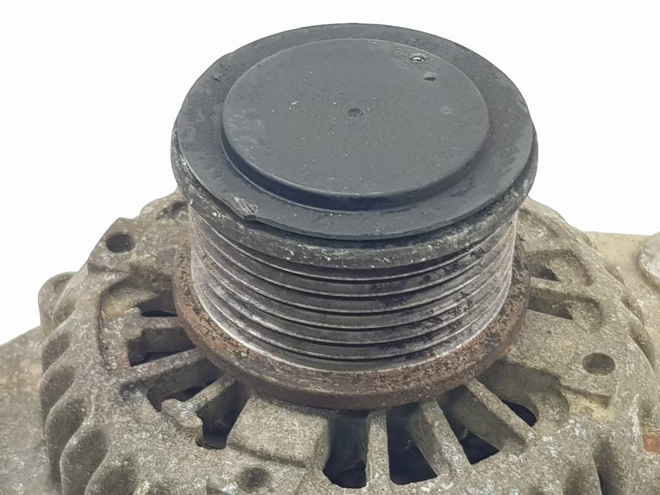Alternador 2706030050 de Toyota Land cruiser j12 2004-2009 - pieza usada