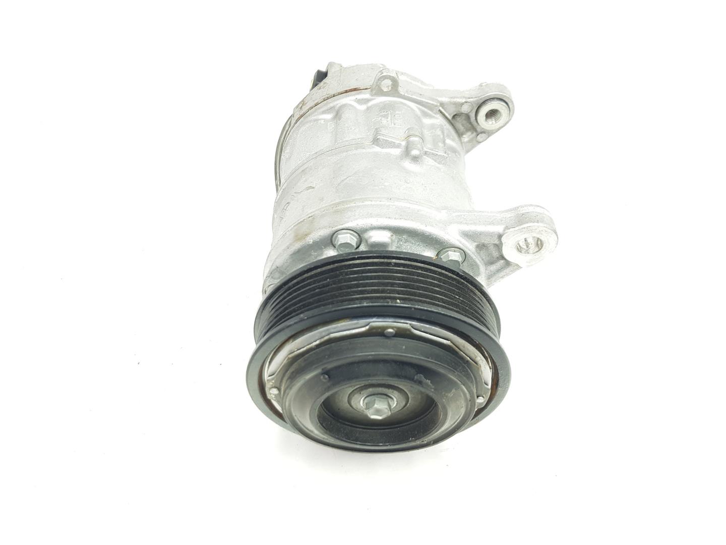 BMW 4 Series F32/F33/F36 (2013-2020) Hасос кондиционера 64526994082, 6994082, 1212CD2222DL 19830260