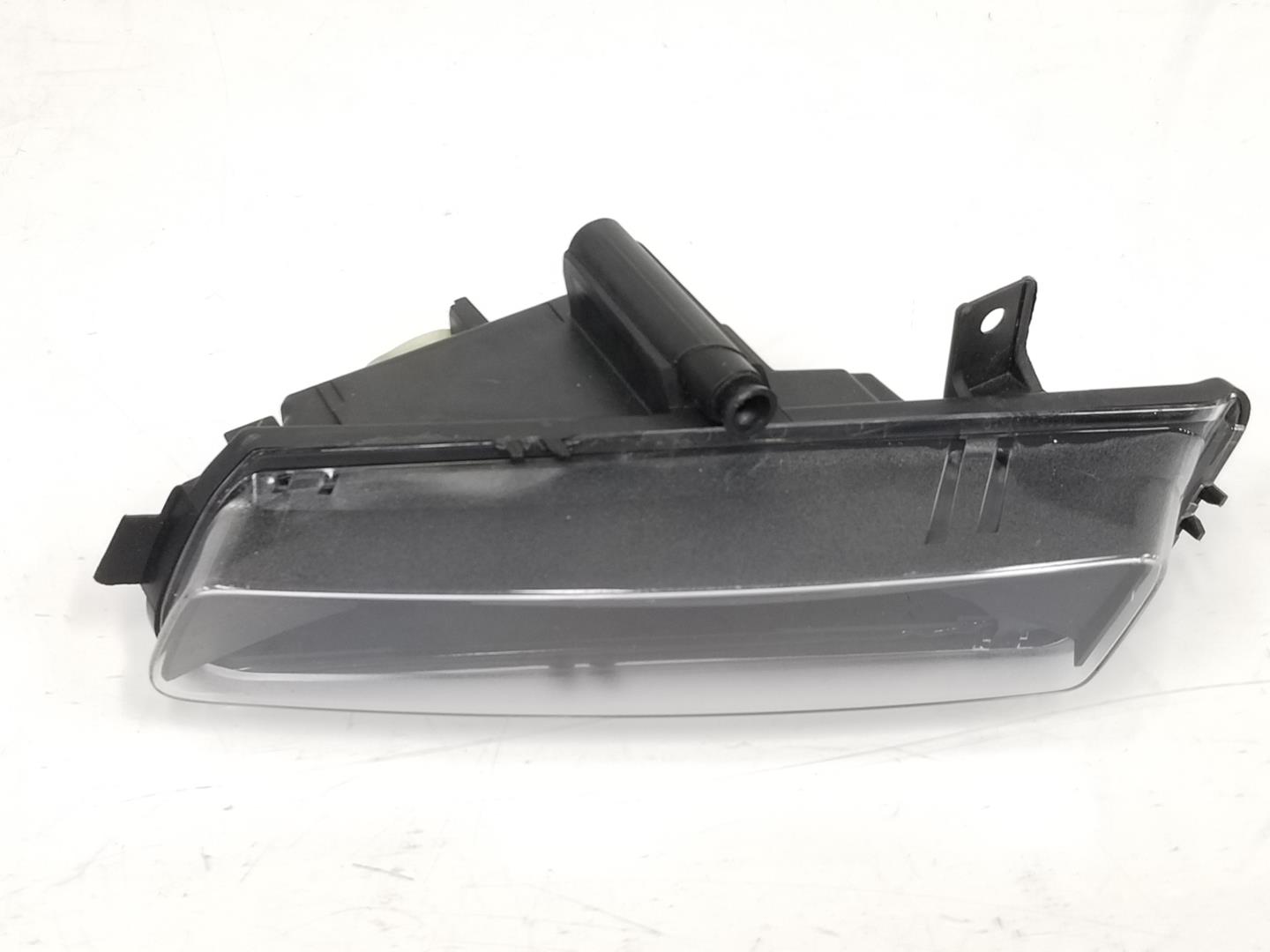 BMW 1 Series E81/E82/E87/E88 (2004-2013) Feu antibrouillard avant gauche 63177181287,DEPO084442020L 19884513