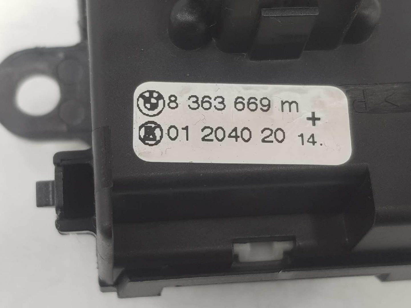 BMW X3 E83 (2003-2010) Поверніть ручку перемикача 61318363668,61318363668 19681561