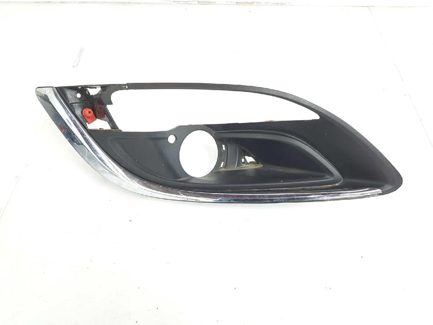 OPEL Astra J (2009-2020) Oikea etugrilli 13387229,13387229 19700375