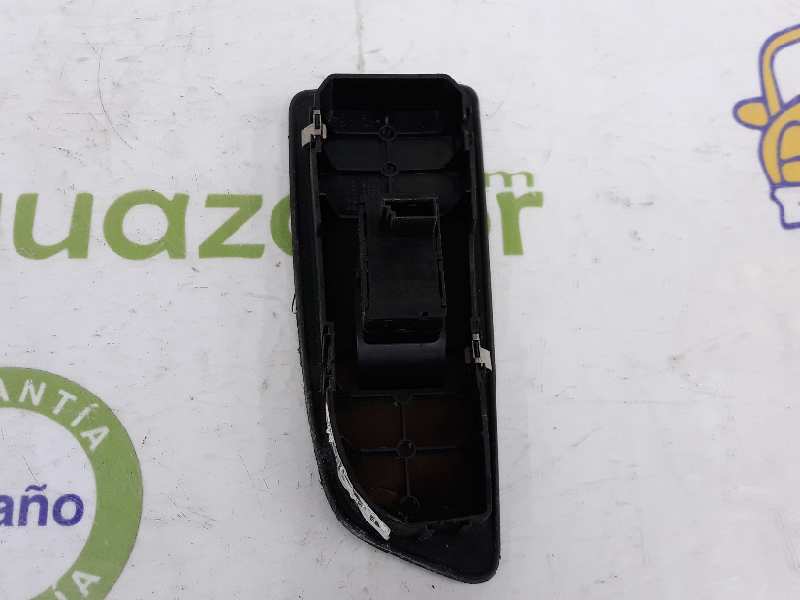 BMW 1 Series F20/F21 (2011-2020) Front Right Door Window Switch 61316935534, 6935534 19638407