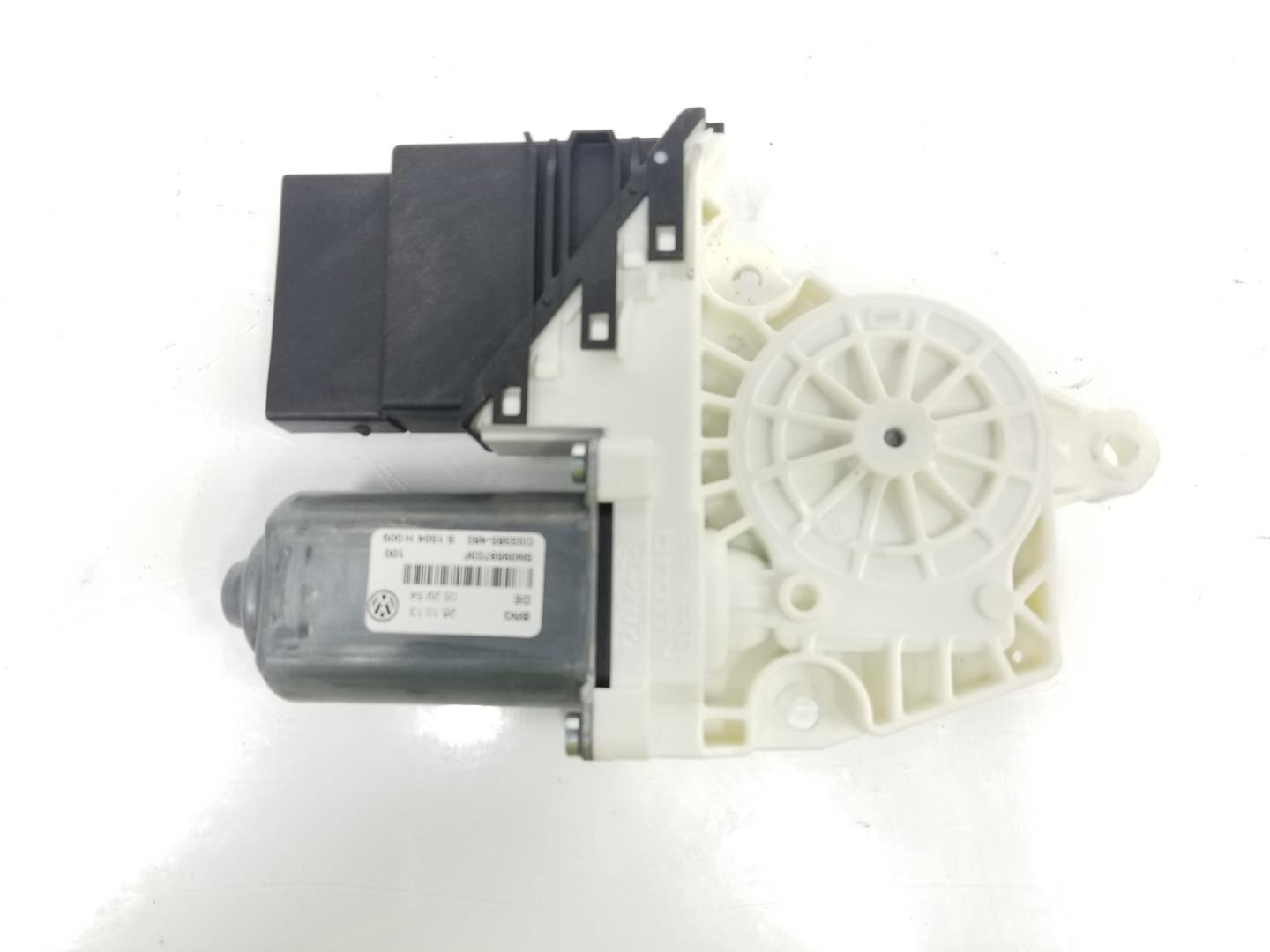 VOLKSWAGEN Tiguan 1 generation (2007-2017) Moteur de commande de vitre de porte arrière gauche 5N0959703F,C03385480,C12696101 19767531