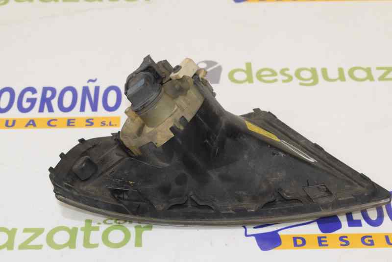 FORD Mondeo 3 generation (2000-2007) Front Right Fog Light 1331776, 3S7115K201AE, 0305068002 23777155