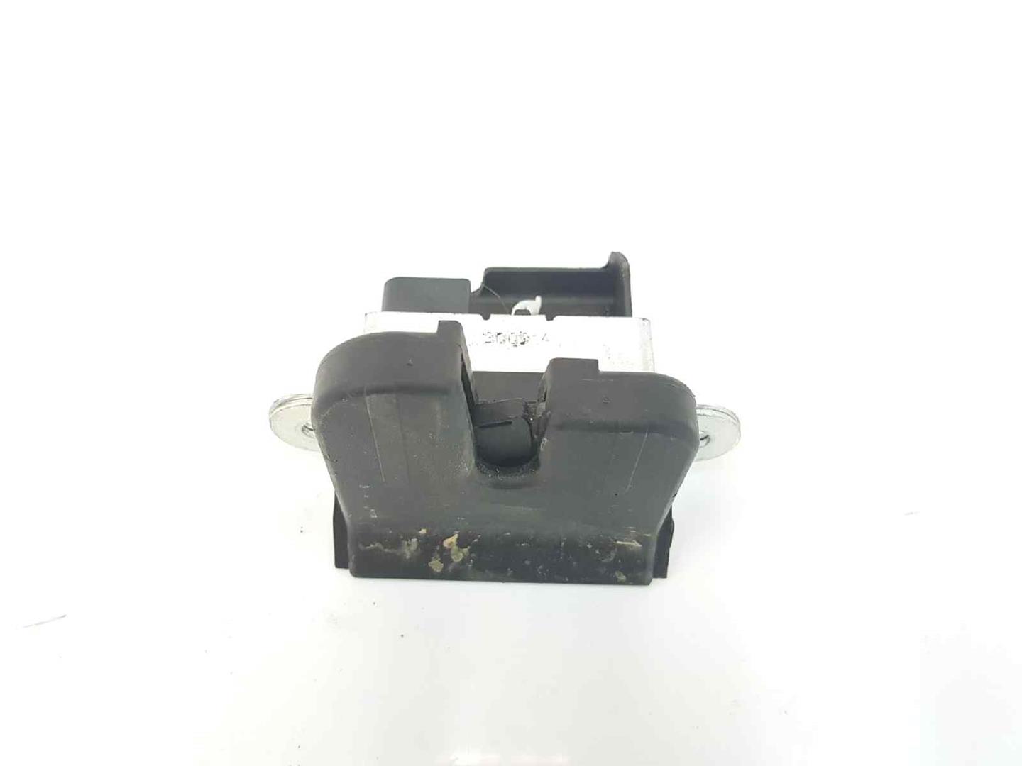 SEAT Leon 3 generation (2012-2020) Tailgate Boot Lock 5F4827505C, 5F4827505D 19661388