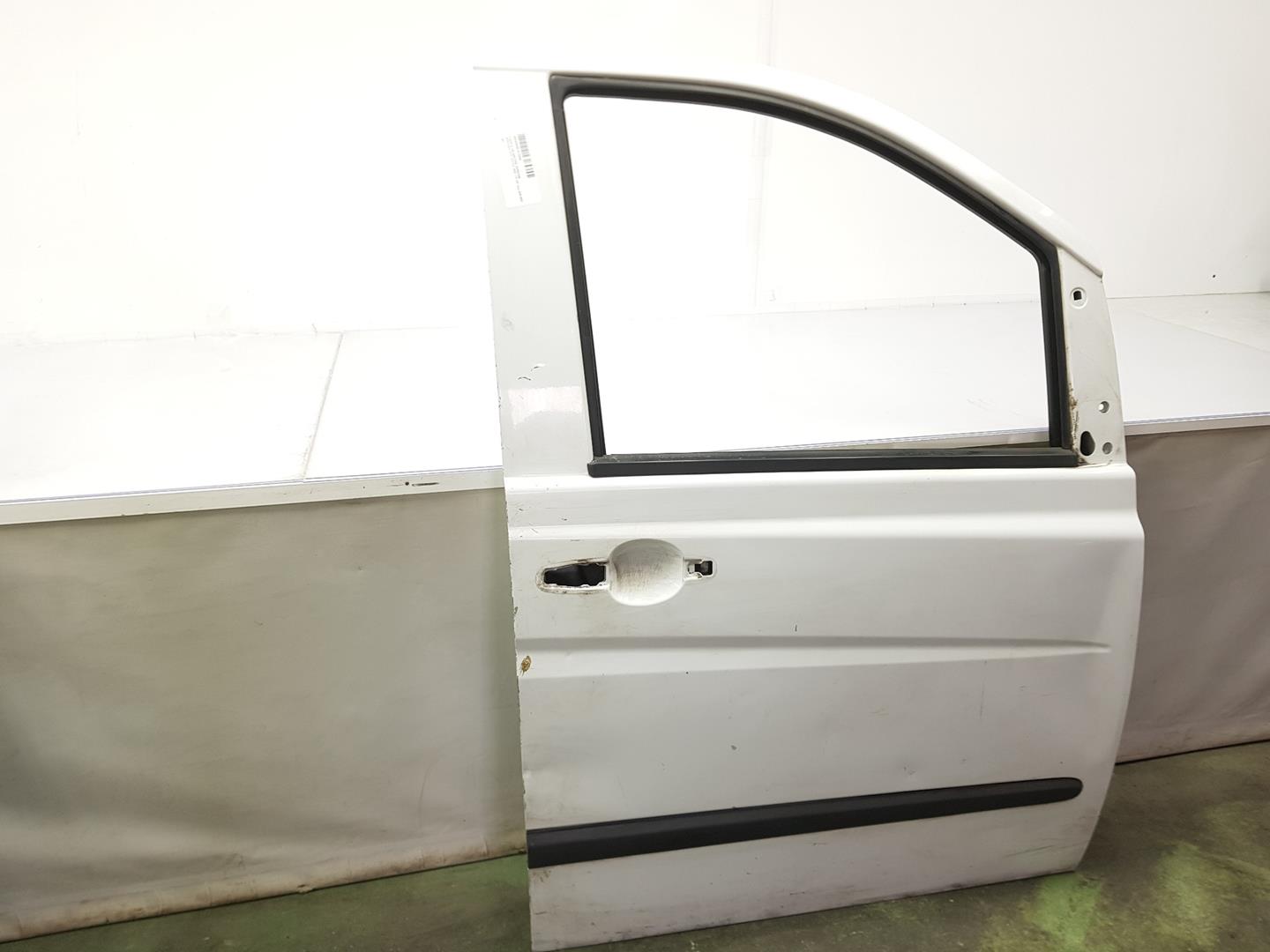 MERCEDES-BENZ Vito W639 (2003-2015) Porte avant droite A6397201105, 6397201105 19805452