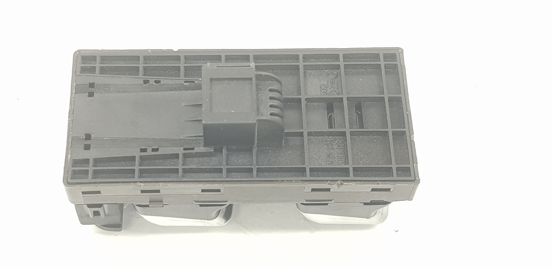 AUDI A5 Sportback Кнопка вікна передньої лівої двері 8K0959851F,8K0959851F 19939176