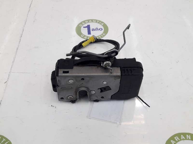 RENAULT Trafic 2 generation (2001-2015) Front Left Door Lock 8200008246, 91166237 19645092