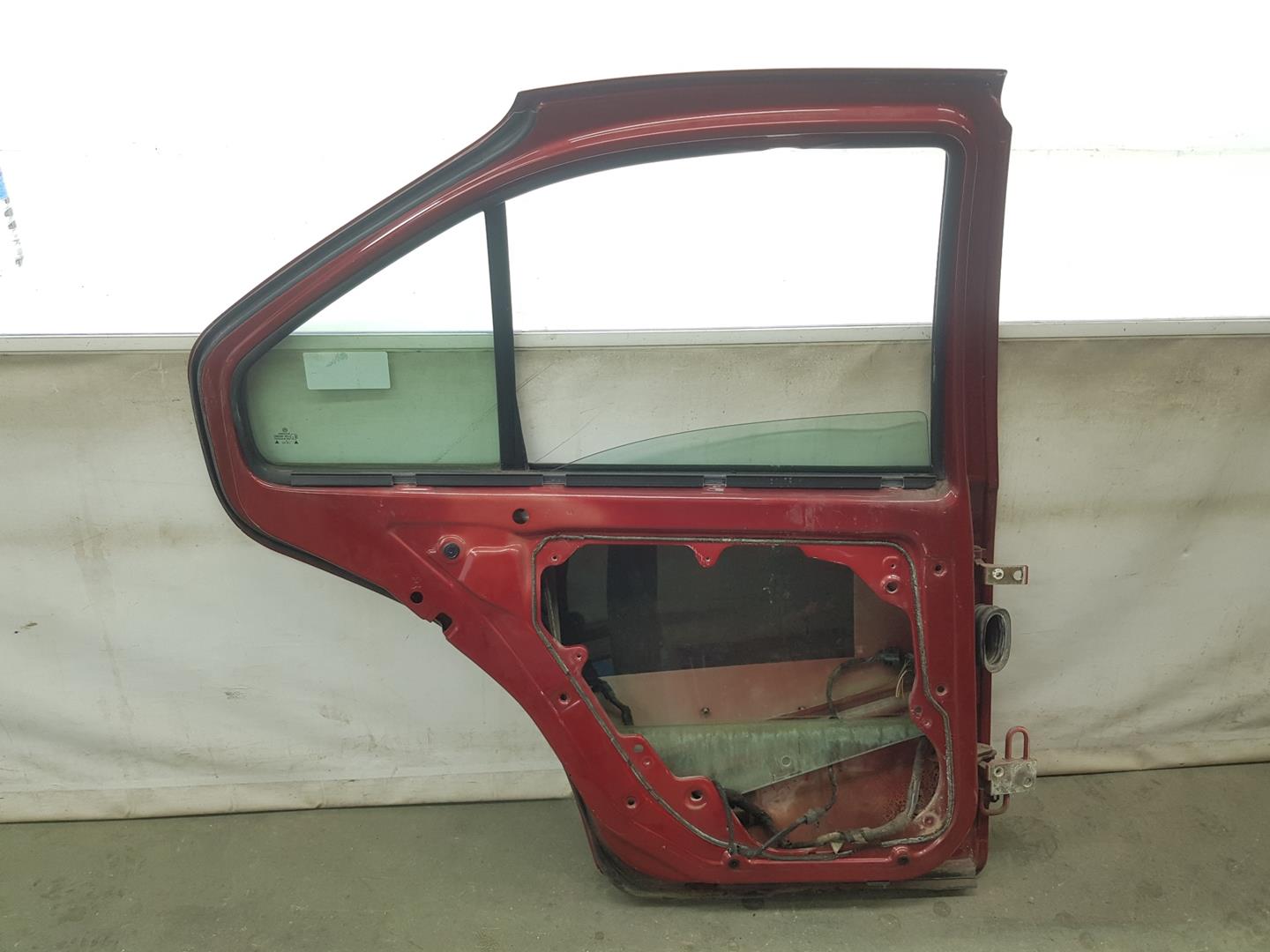 VOLKSWAGEN Bora 1 generation (1998-2005) Rear Left Door 1J5833055F, 1J5833055F, COLORROJOC3K 19820934