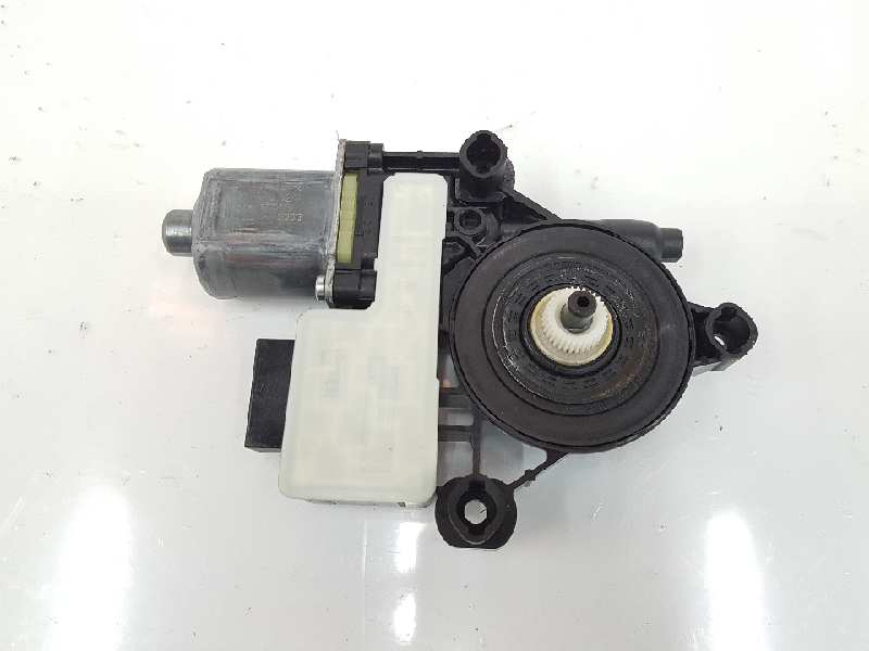 SEAT Leon 3 generation (2012-2020) Rear Right Door Window Control Motor 5Q0959812A, 5Q0959812A, 2222DL 19675452