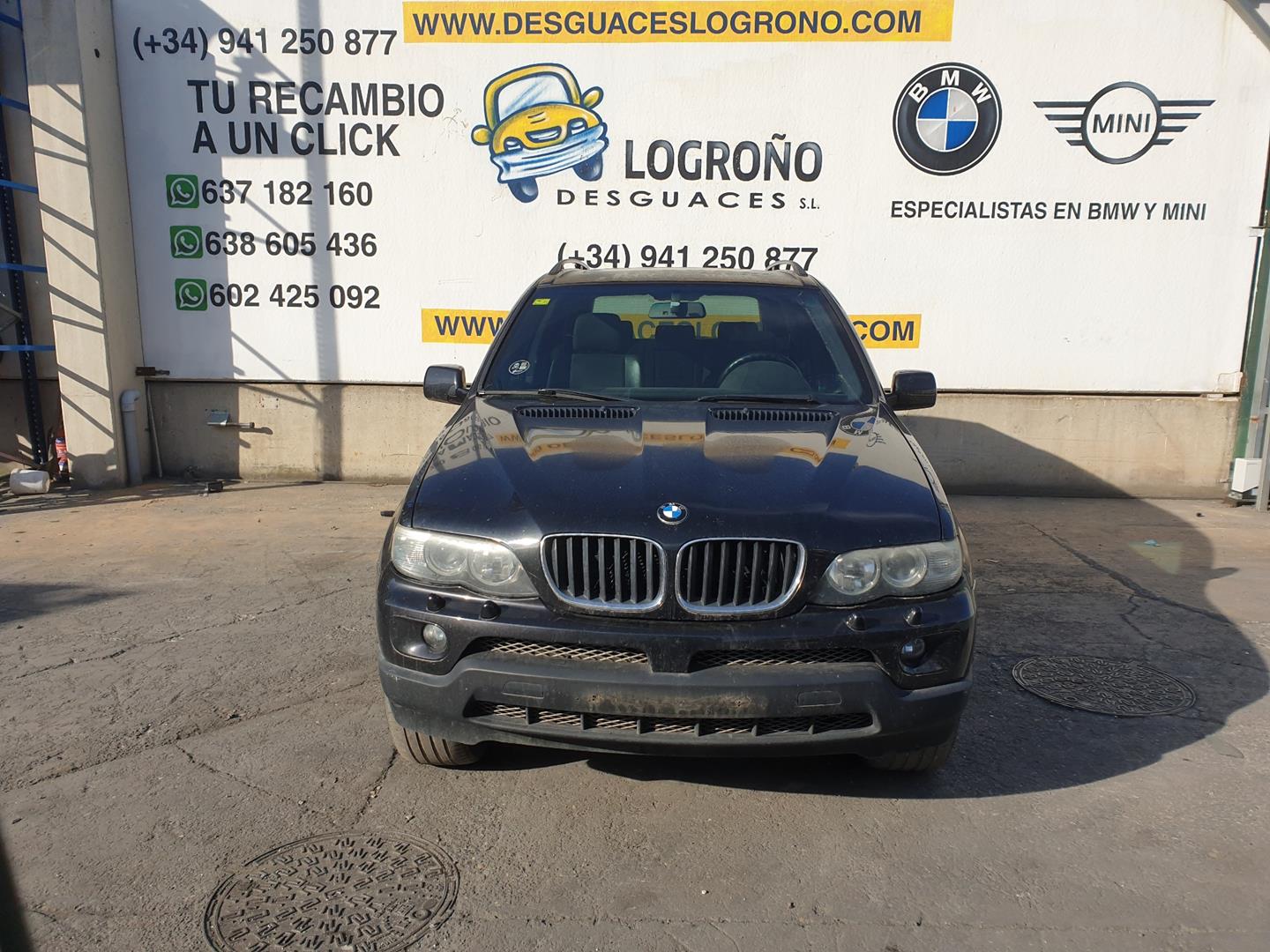 BMW X5 E53 (1999-2006) Rear Left Door 41528256827, 8256827, COLORNEGRO668 19932517