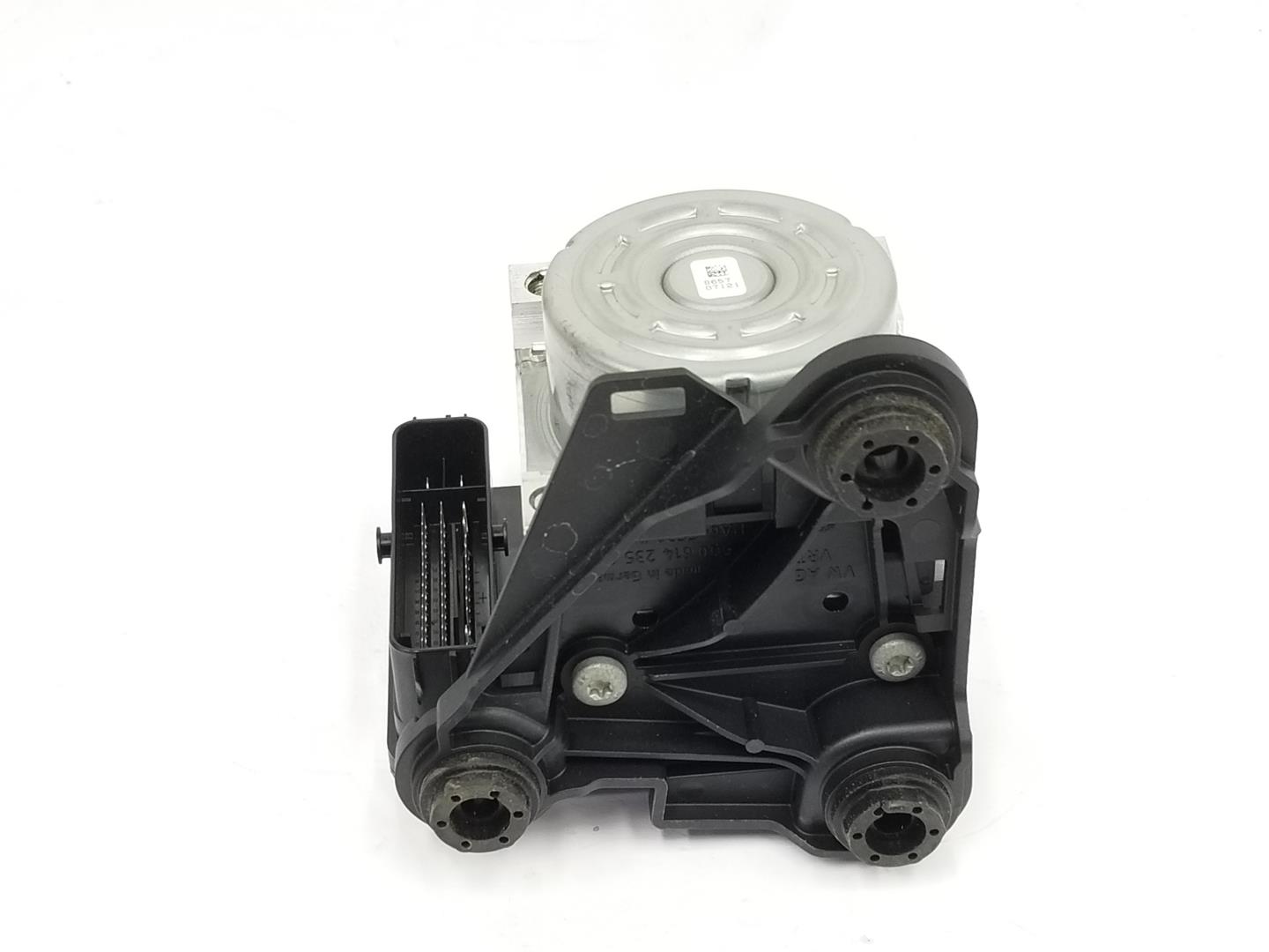 VOLKSWAGEN Passat Variant 1 generation (2010-2024) ABS Pump 5Q0614517GD,5Q0614517GD 24140860