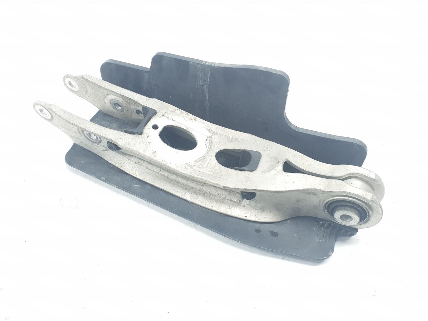 AUDI A4 B9/8W (2015-2024) Bakre venstre arm 8W0505311H,8W0505311H 24240909