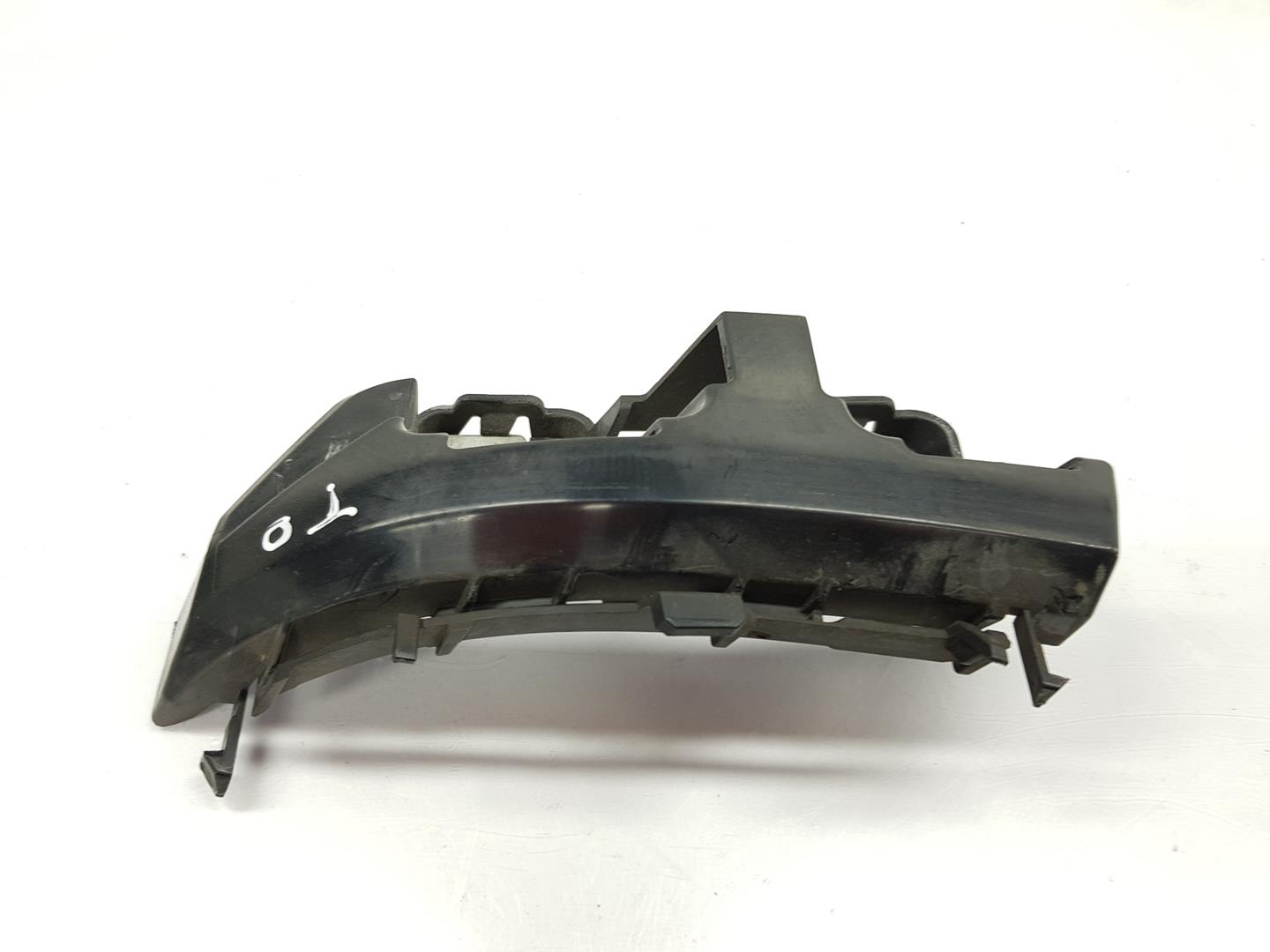 MERCEDES-BENZ C-Class W205/S205/C205 (2014-2023) Rear Left Bumper Bracket A2058852065, A2058852065 23079996