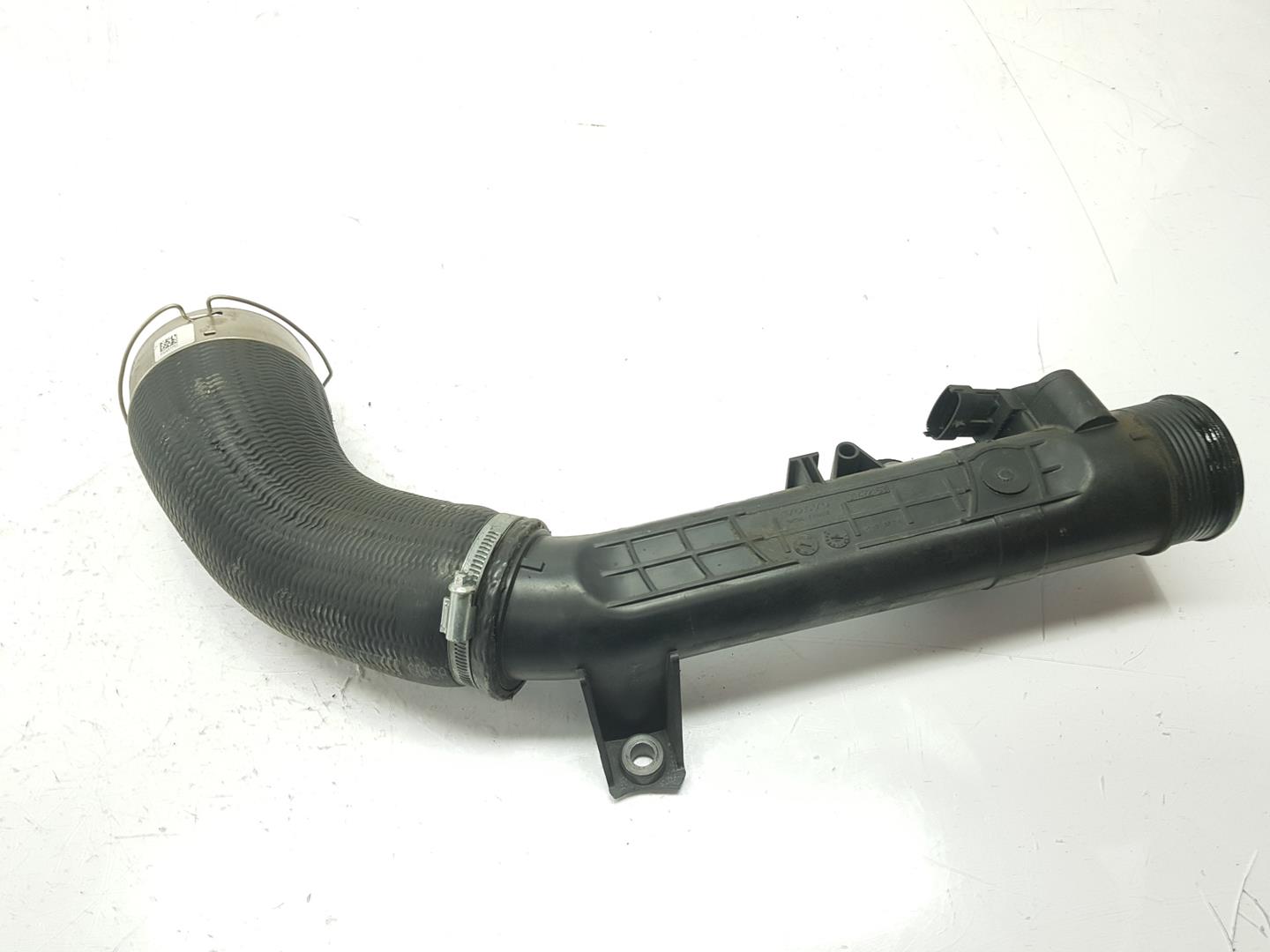 VOLVO V40 2 generation (2012-2020) Intercooler Hose Pipe 31422153, 31686412 24244700