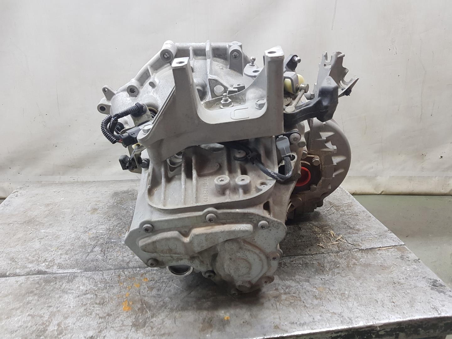 PEUGEOT 508 1 generation (2010-2020) Gearbox 20MB33 23557096