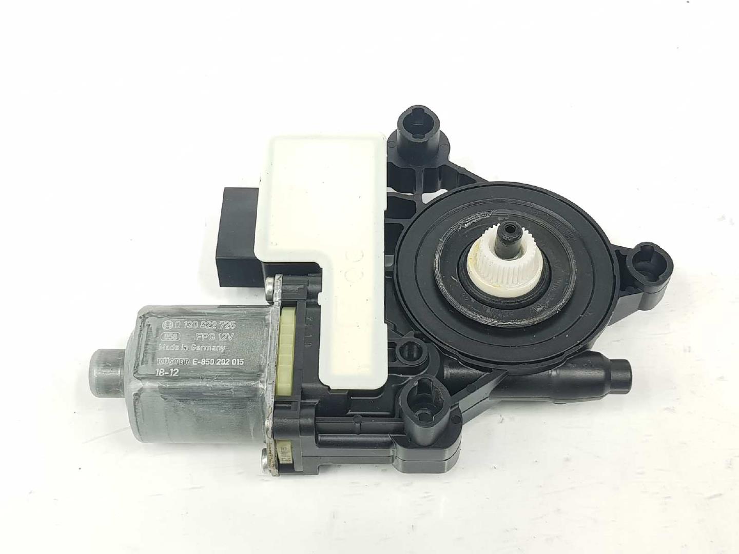 SEAT Leon 3 generation (2012-2020) Rear Left Door Window Control Motor 5Q0959811E, 5Q0959811E 19760762