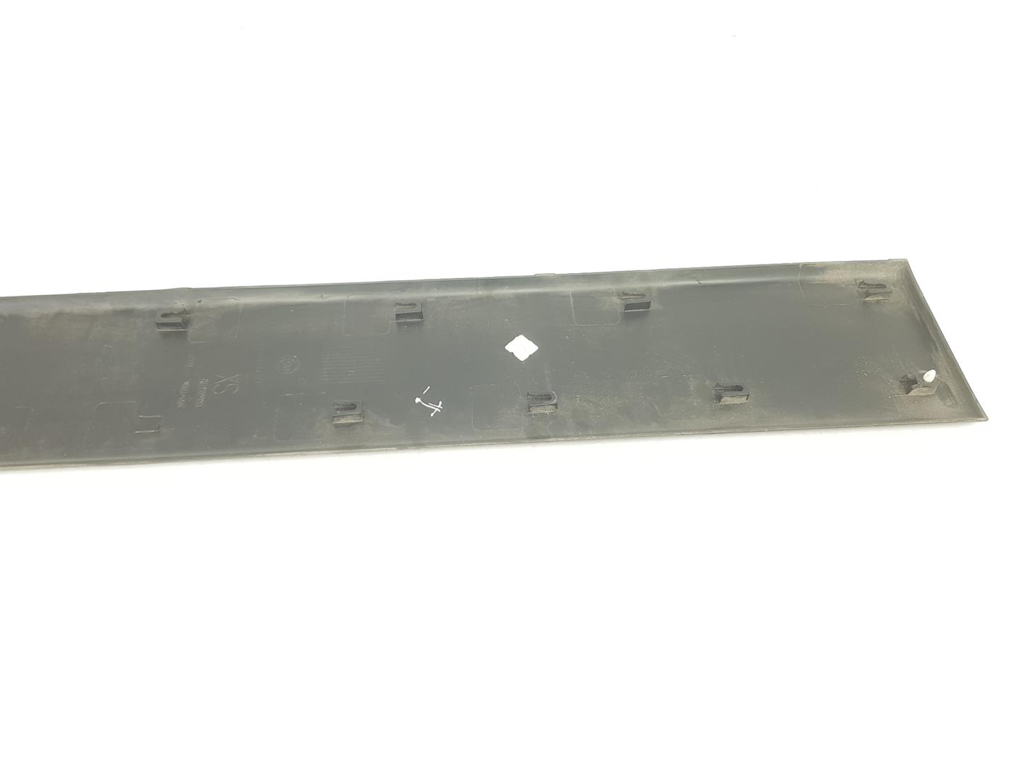 FIAT Ducato 3 generation (2006-2024) Left Side Sliding Door Molding 1317374070,1317374070 22471857