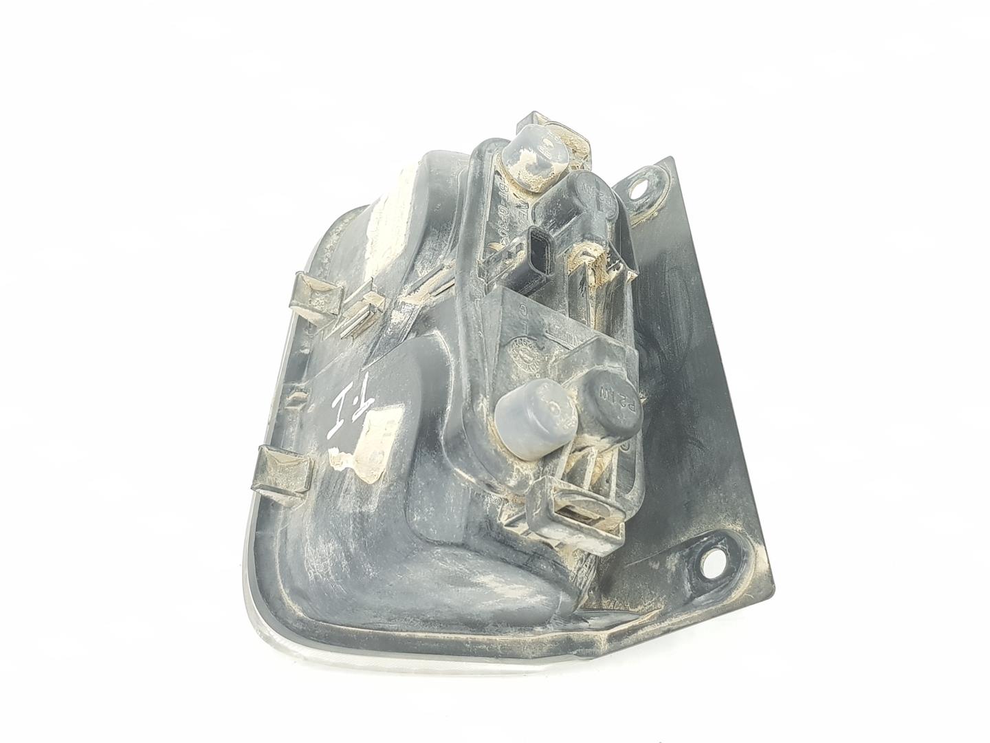 RENAULT Trafic 2 generation (2001-2015) Other parts of headlamps 8200968070, 8200968070 24229796