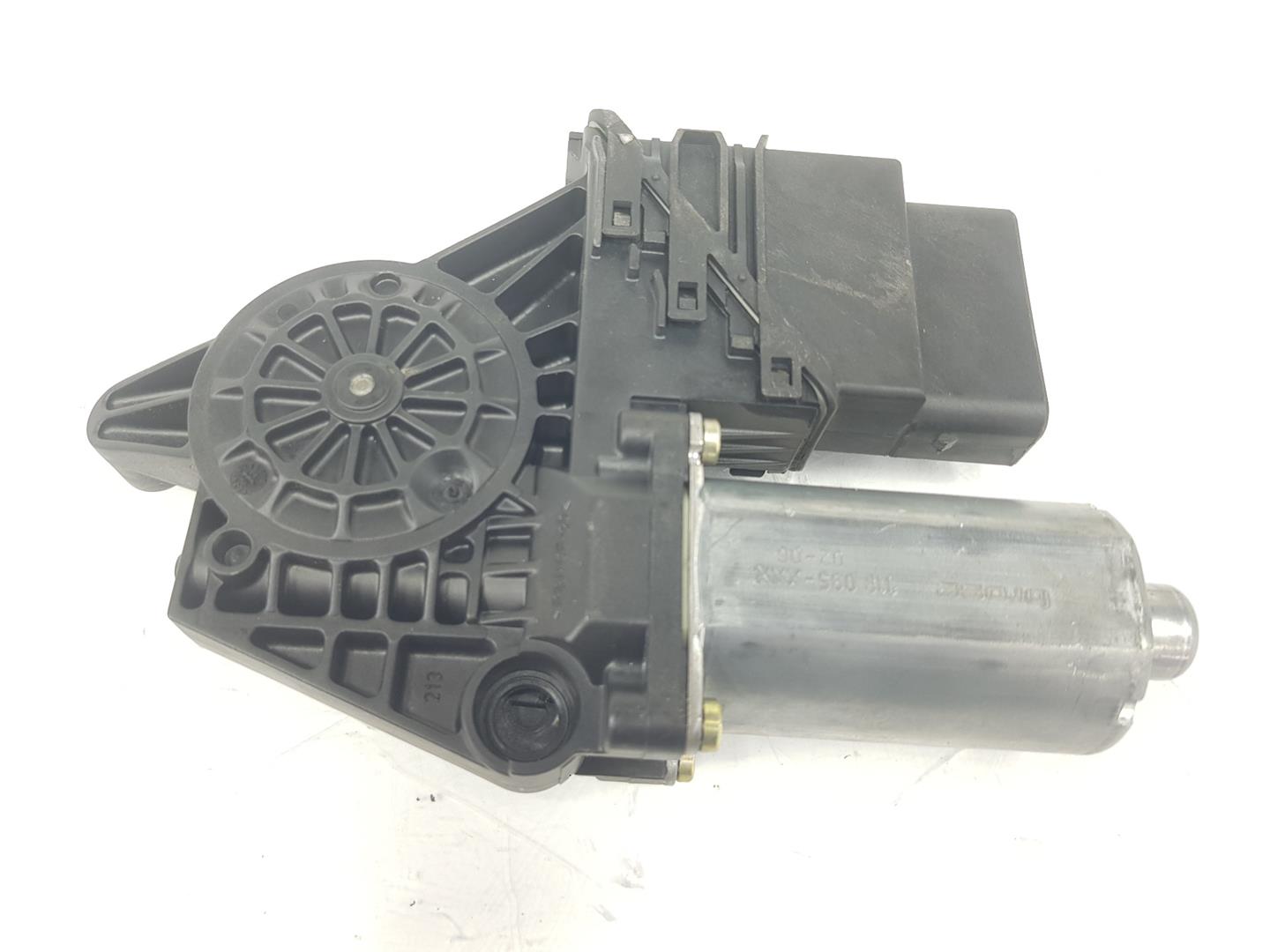 VOLKSWAGEN Passat B5 (1996-2005) Rear Left Door Window Control Motor 1C0959811, 1C0959811 19818138