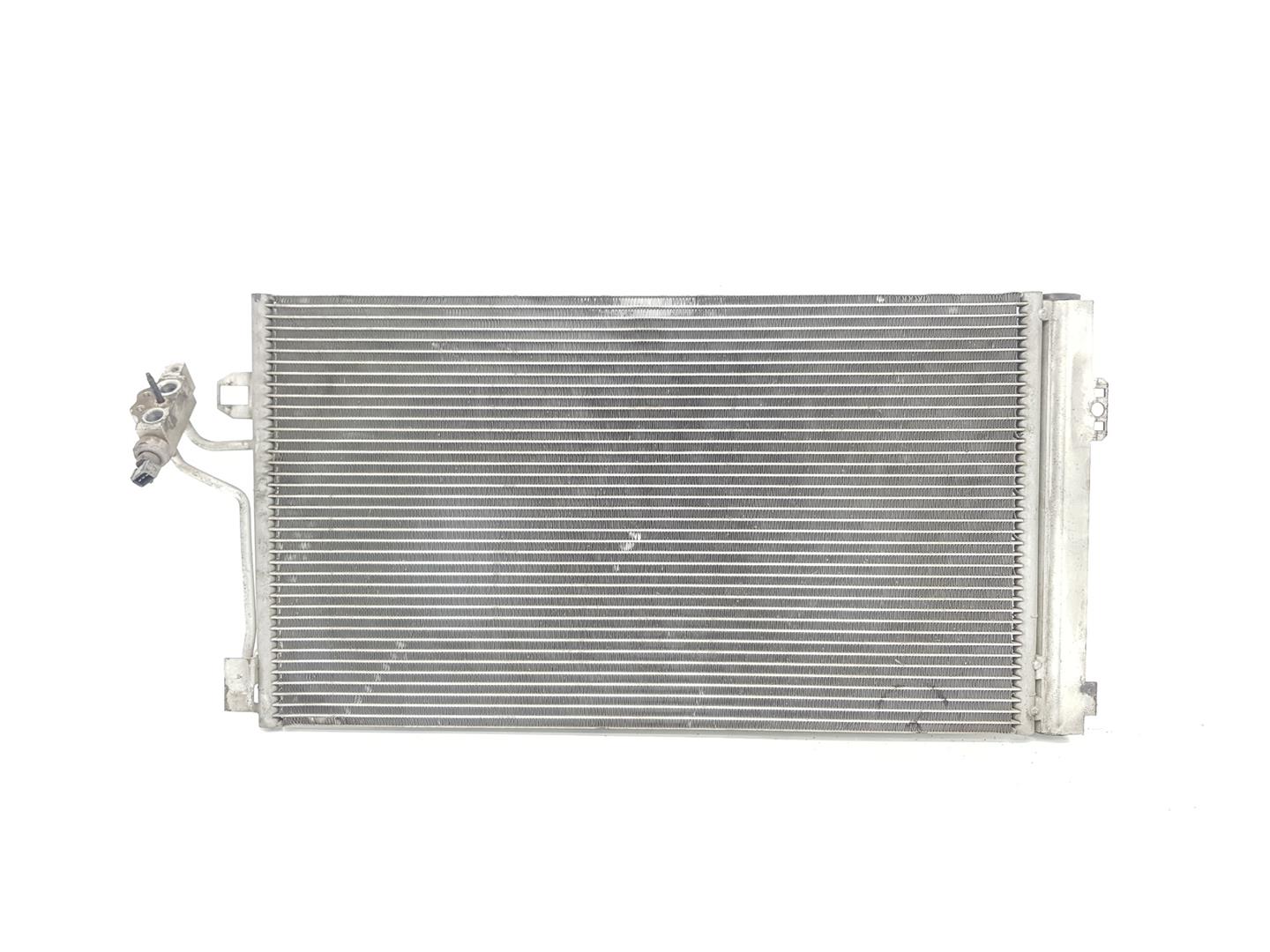 MERCEDES-BENZ Viano W639 (2003-2015) Radiator aer condiționat A6398350070, A6398350070 24235712