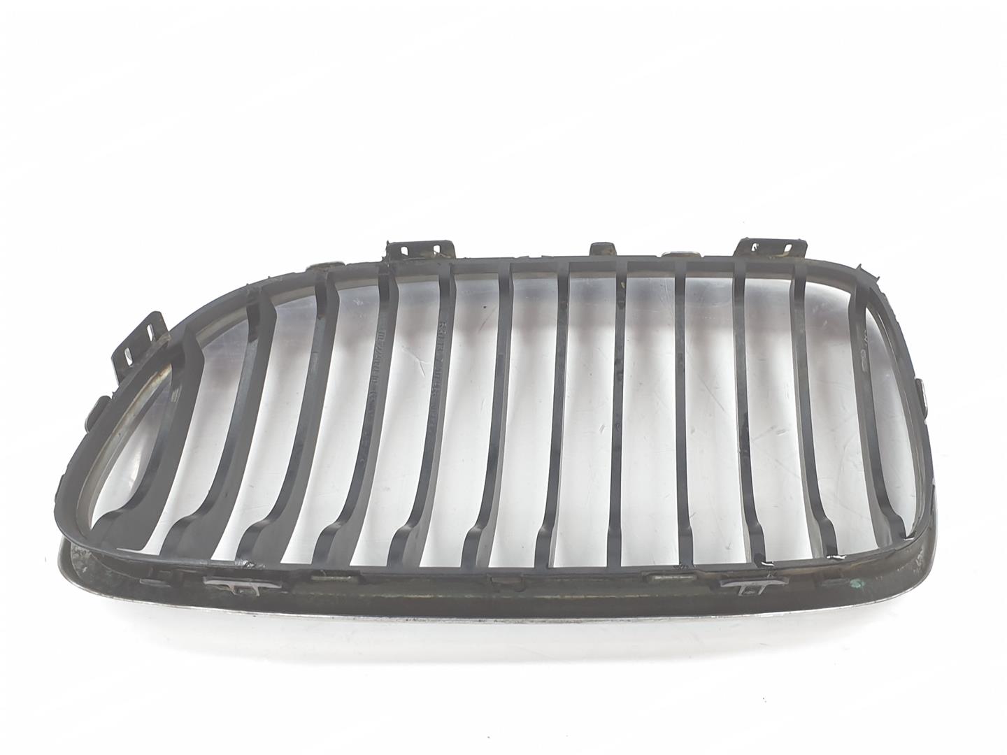 BMW 3 Series E90/E91/E92/E93 (2004-2013) Front Right Grill 7201968,51137201968 19827264