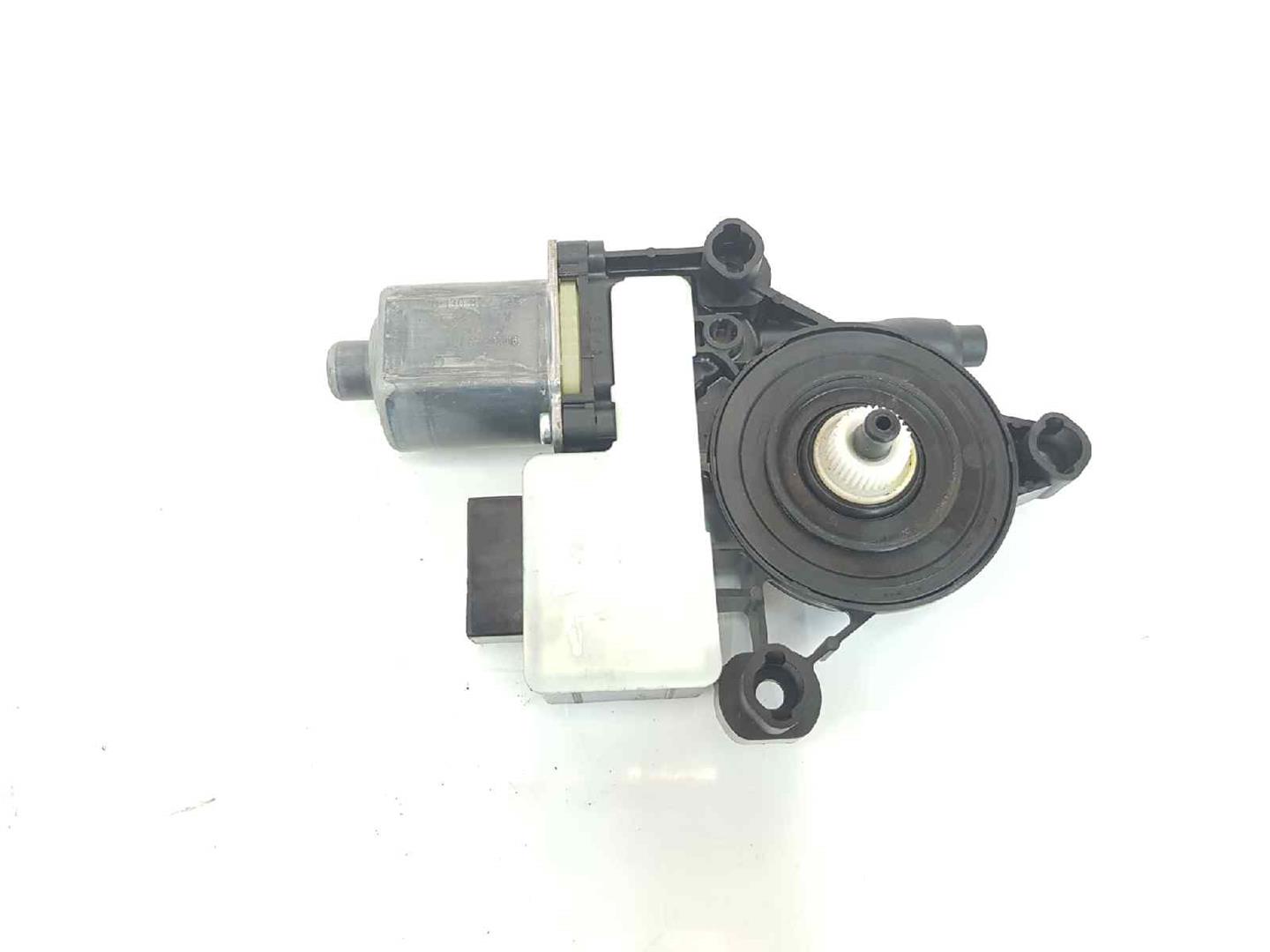 SEAT Leon 3 generation (2012-2020) Motor de control geam ușă  dreapta spate 5Q0959812A, 5Q0959812E 19661431