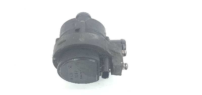 AUDI Q3 8U (2011-2020) Keringtetővíz-motor 5Q0121591AN,5Q0121591AN 19757628