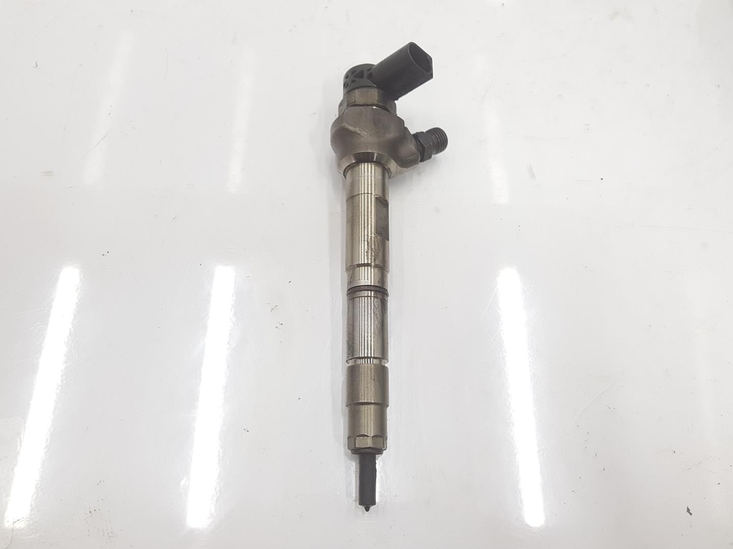 VOLKSWAGEN Passat B8 (2014-2023) Injector de combustibil 04L130277AC, 04L130277AC, 1151CB 24252658