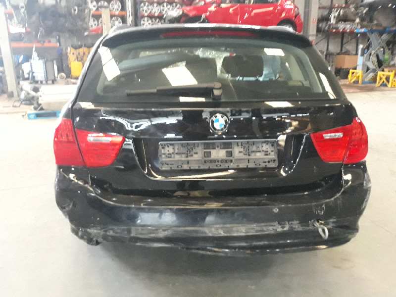 BMW 3 Series E90/E91/E92/E93 (2004-2013) Taka tasauspyörästö 33107591073,33107591074 19599928