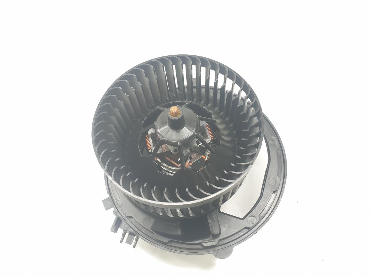 AUDI Q2 1 generation (2016-2024) Heater Blower Fan 5Q1819021H, 5Q1819021E 24249621