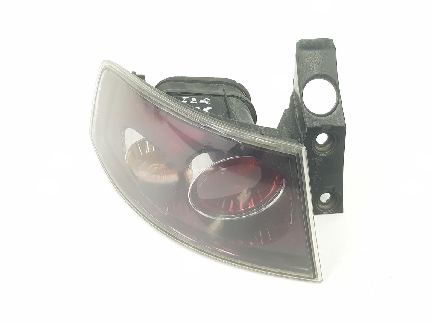 SEAT Ibiza 3 generation (2002-2008) Rear Left Taillight 6L6945111, 6L6945111D 23754715