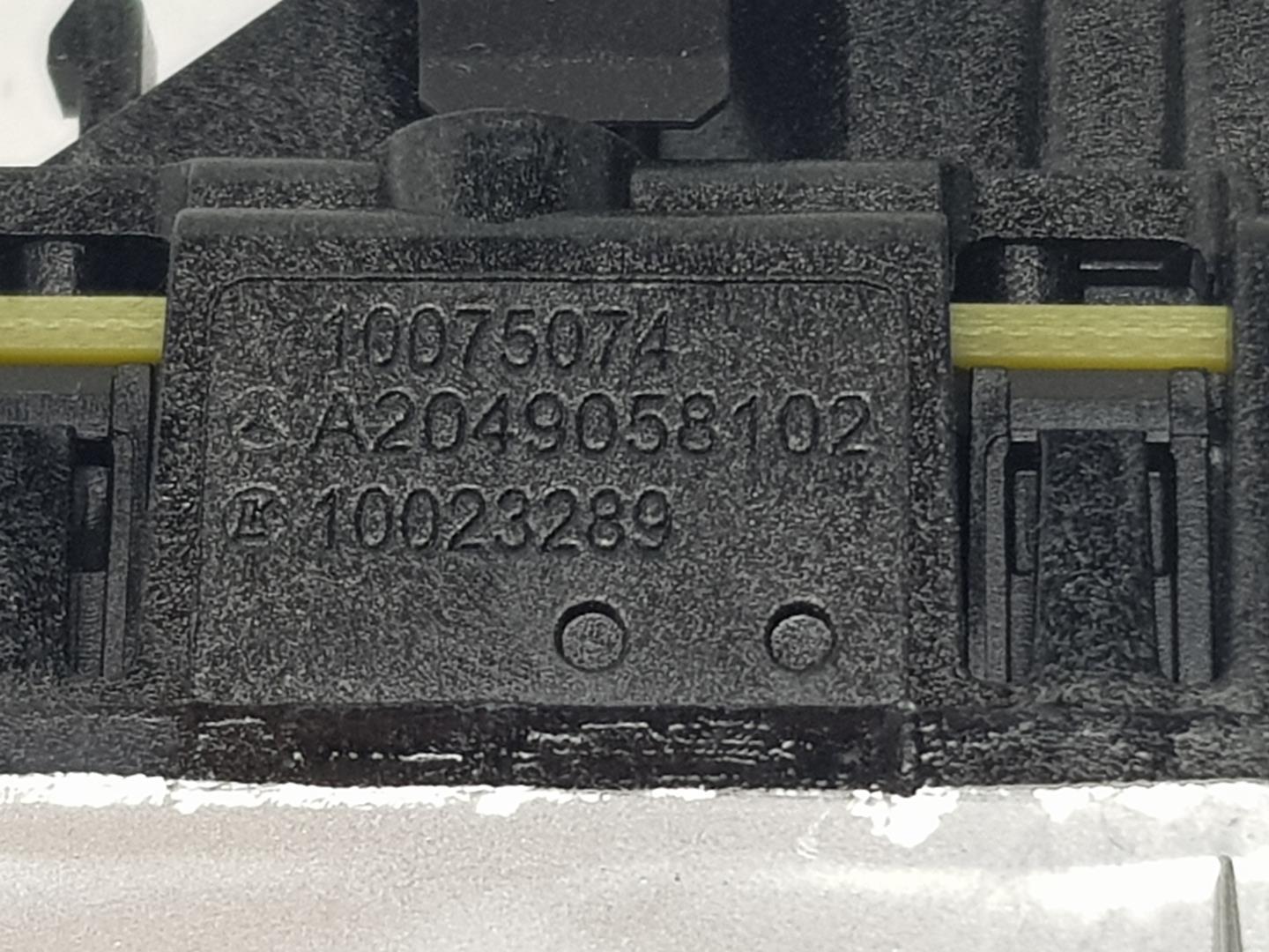 MERCEDES-BENZ GLA-Class X156 (2013-2020) Кнопка стеклоподъемника задней правой двери A2049058102, A2049058102, 1141CB 21631180